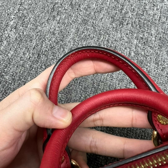 100% Authentic GUCCI Boston Blue&Red Blooms Canvas Satchel 650-102224 - Picture 11 of 16